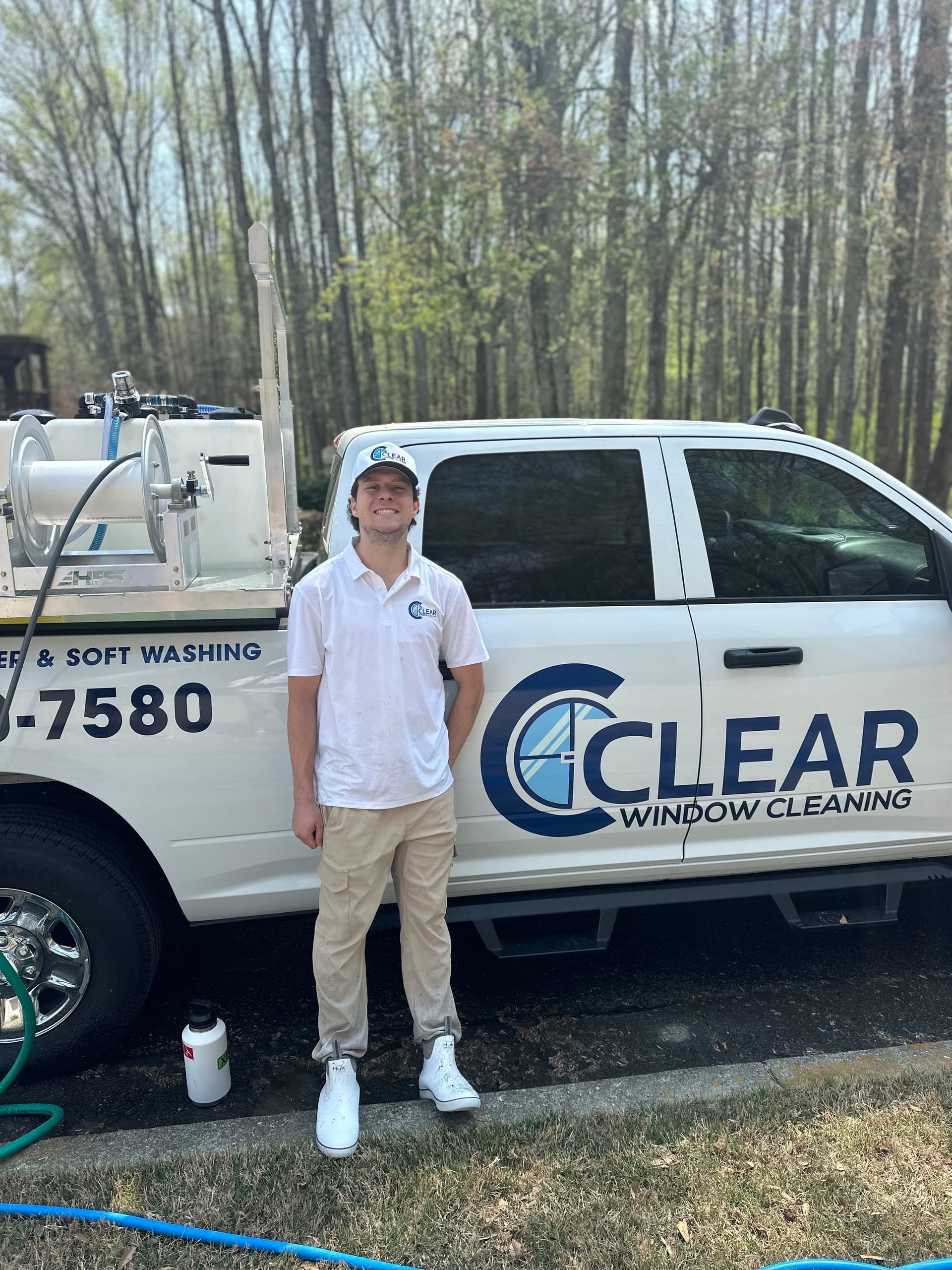 Driveway and Walkway Power Washing in Alpharetta